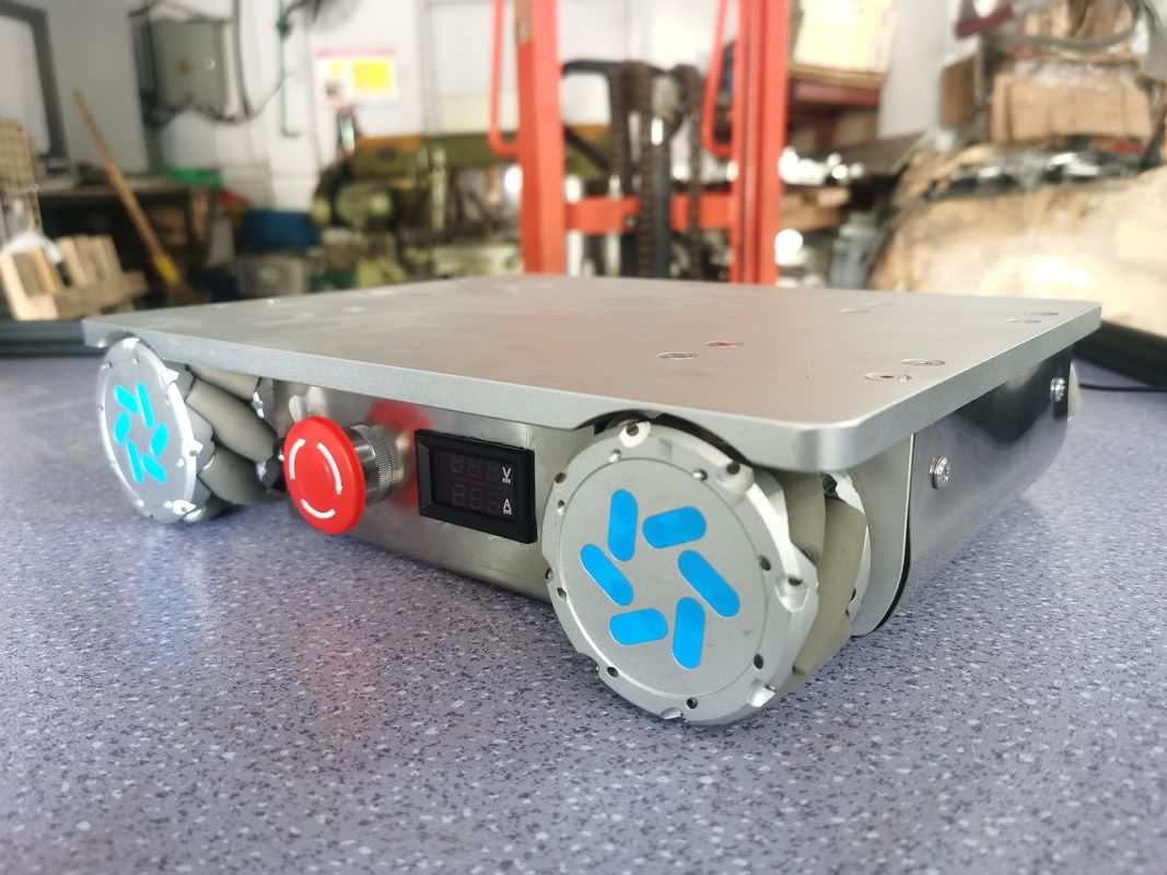 Gümüş renkli küçük boyutlu 76 mm 3 inçlik omni yönlü tekerlek